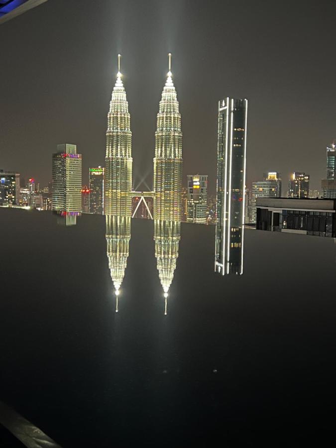 Luxury Suites At Eaton Klcc Kuala Lumpur Esterno foto