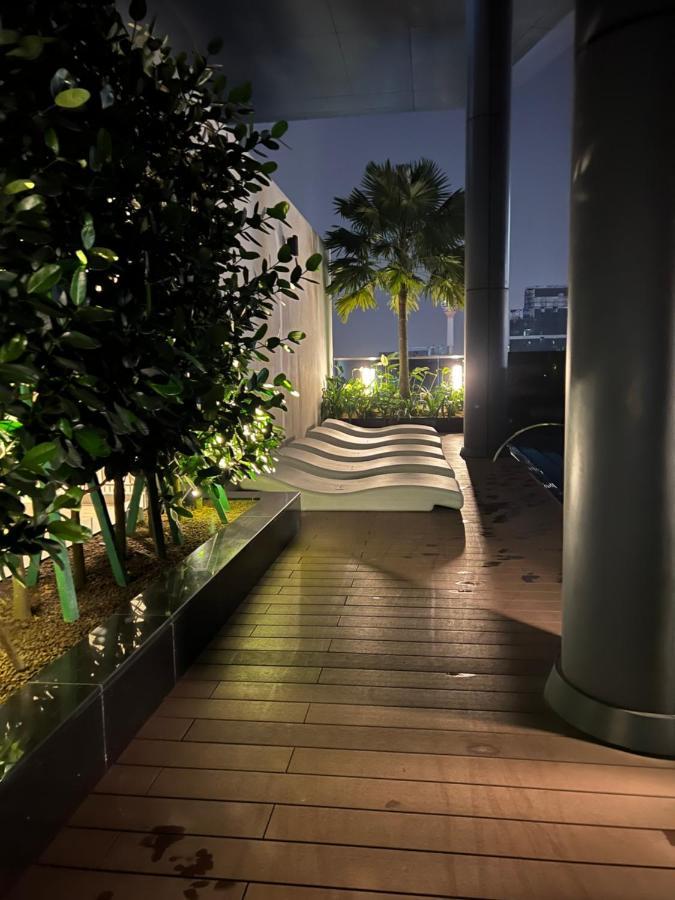 Luxury Suites At Eaton Klcc Kuala Lumpur Esterno foto