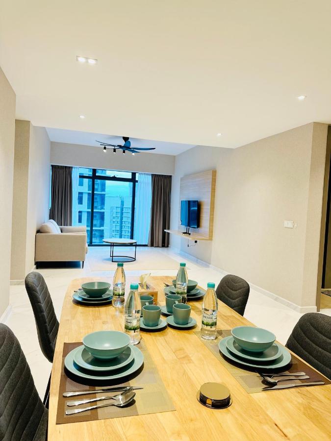Luxury Suites At Eaton Klcc Kuala Lumpur Esterno foto