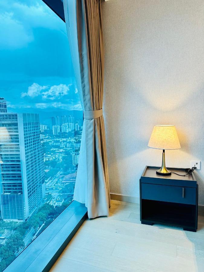 Luxury Suites At Eaton Klcc Kuala Lumpur Esterno foto