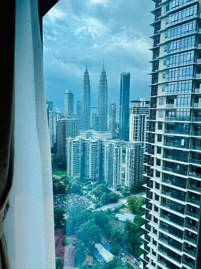 Luxury Suites At Eaton Klcc Kuala Lumpur Esterno foto
