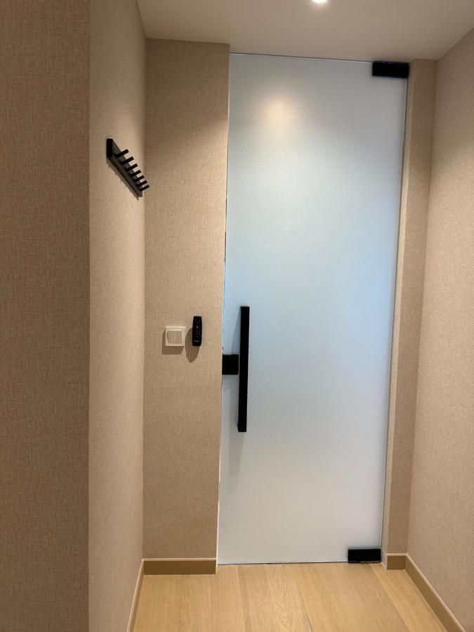 Luxury Suites At Eaton Klcc Kuala Lumpur Esterno foto